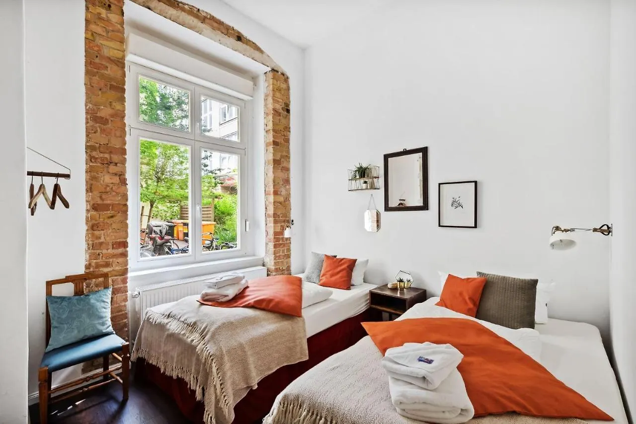 Arbio I Rustic Loft In Reuterkiez Apartment Berlin