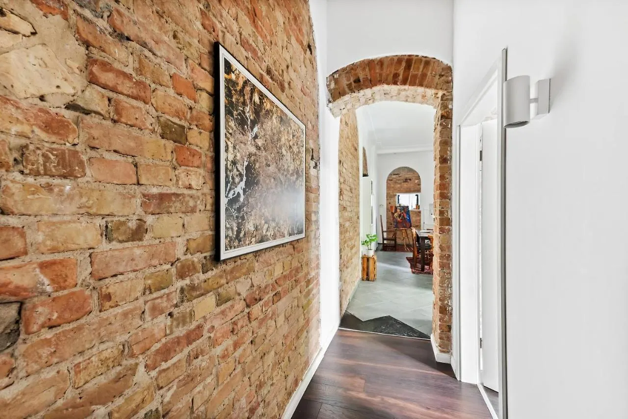 Arbio I Rustic Loft In Reuterkiez Apartment Berlin 0*,